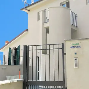 https://hostel-ameglia.hotelitalianriviera.com